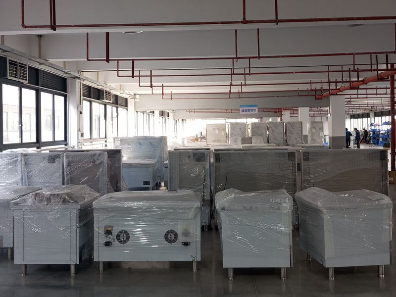 Shenzhen Smart Kitchen Digital Electric Appliances Co., Ltd linea di produzione del fabbricante
